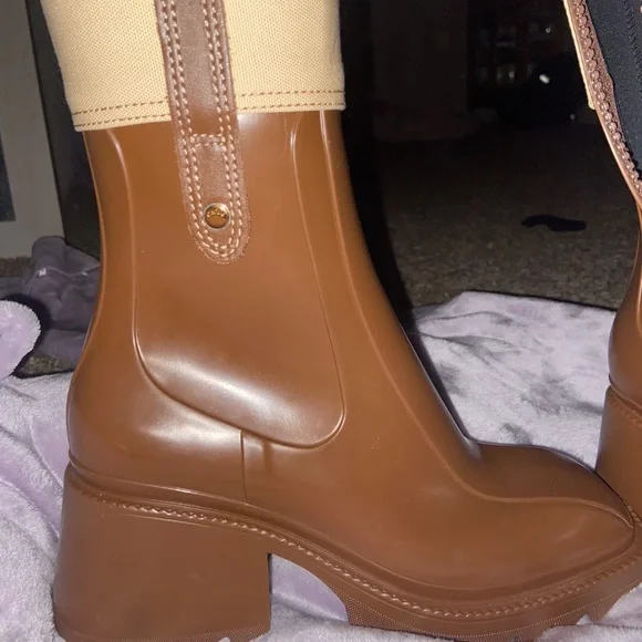 Chloé Brown Tall Rain Boots - Picture 8 of 11